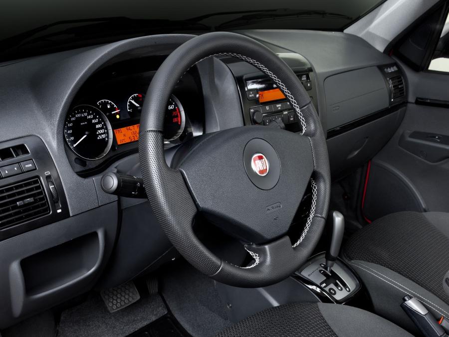  Fiat Siena Sporting 2010 года  (фото 4 из 10)